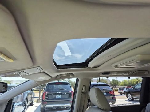 Used 2016 Honda Odyssey EX-L image 26