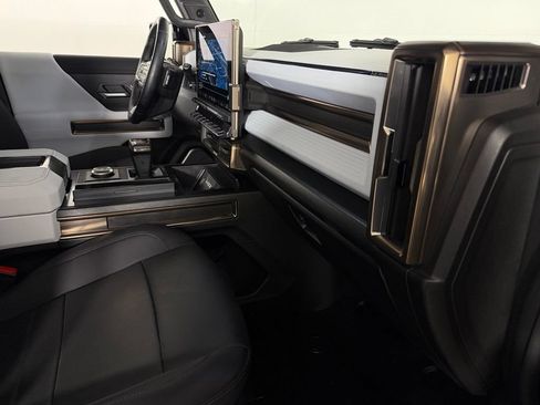 Used 2025 GMC Hummer EV 3X w/ Extreme Off-Road Package AWD/4WD image 32
