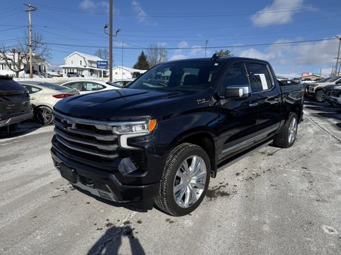 Used 2023 Chevrolet Silverado 1500 High Country w/ High Country Premium Package image 5
