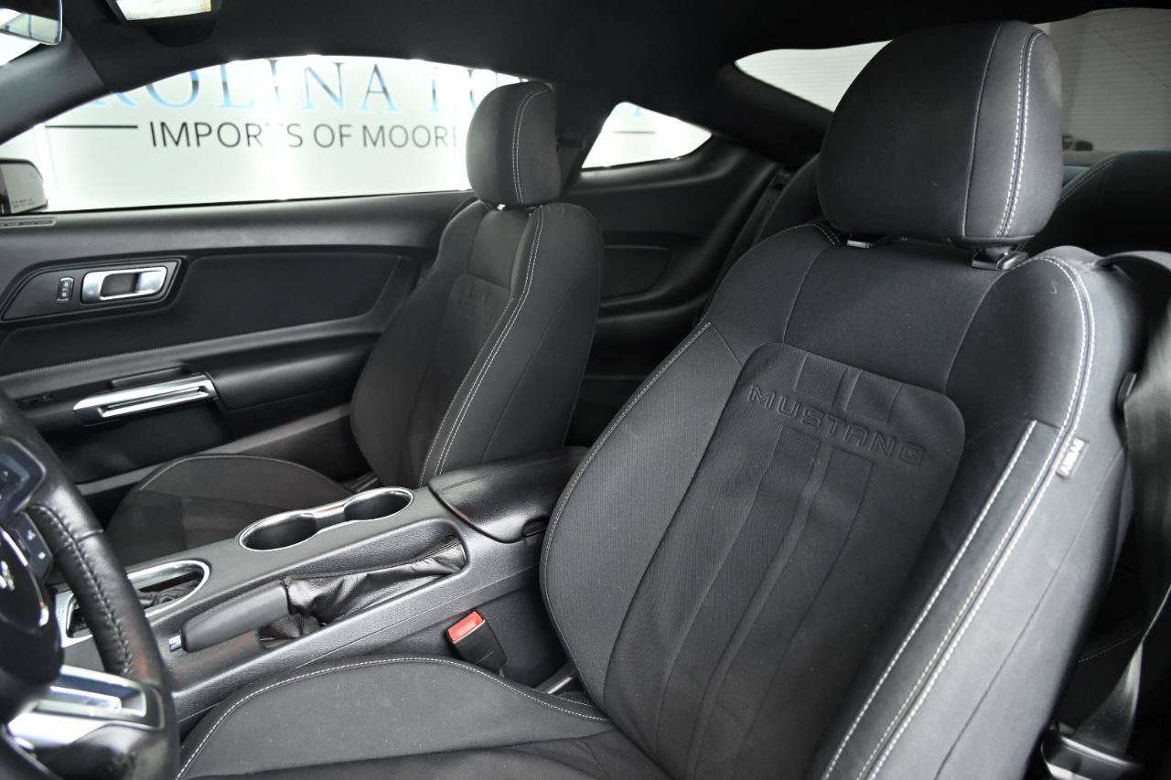 Used 2021 Ford Mustang Coupe RWD image 14