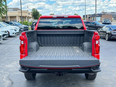 Used 2025 Chevrolet Silverado 1500 W/T w/ WT Value Package AWD/4WD image 34