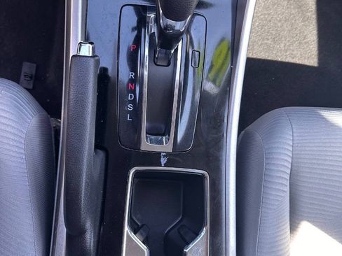 Used 2016 Honda Accord LX image 19