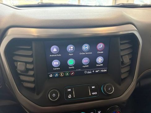 Used 2022 GMC Acadia AT4 w/ GMC Pro Grade Package AWD/4WD image 30