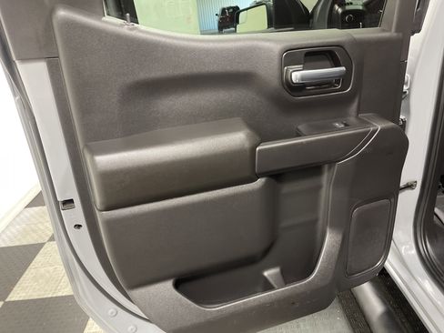 Used 2025 Chevrolet Silverado 1500 Custom Trail Boss image 15