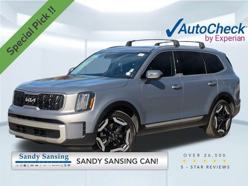 Used 2023 Kia Telluride EX w/ EX Captain's Chair Package image 1