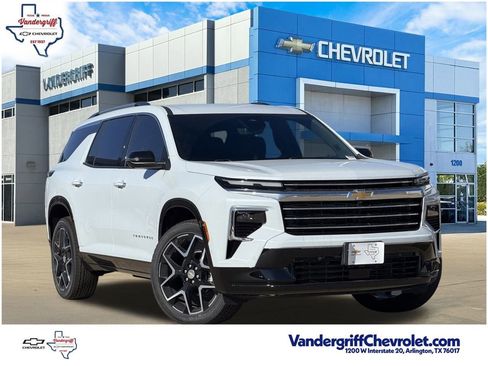 New 2026 Chevrolet Traverse High Country FWD image 1