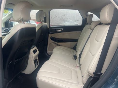 Used 2019 Ford Edge Titanium w/ Cold Weather Package image 19