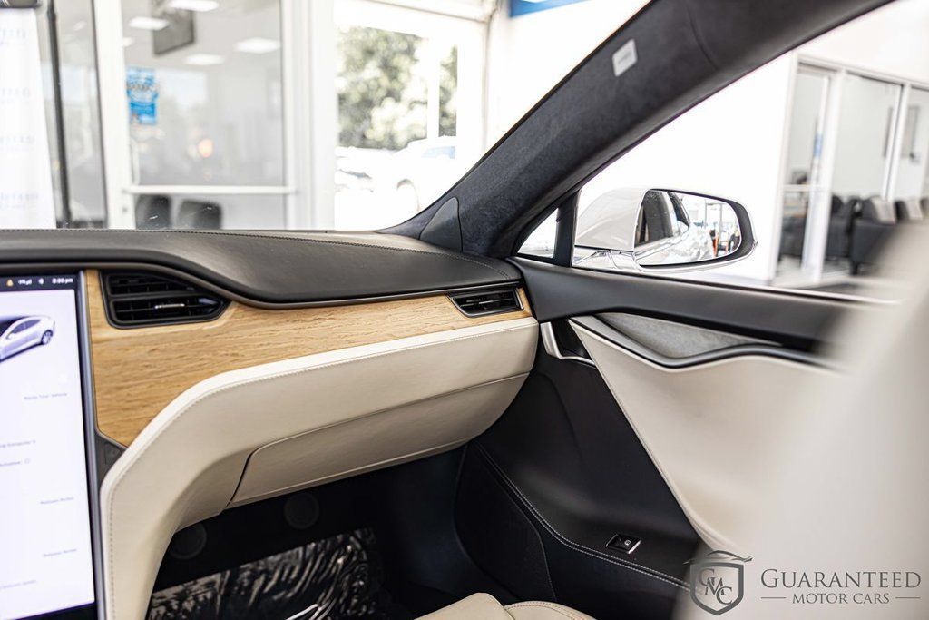 Used 2021 Tesla Model S Performance AWD/4WD image 35