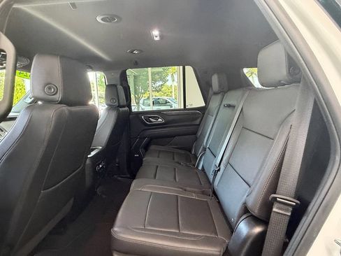 Used 2024 Chevrolet Tahoe Z71 AWD/4WD image 13
