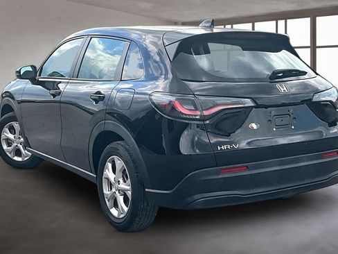 Certified 2024 Honda HR-V LX image 4