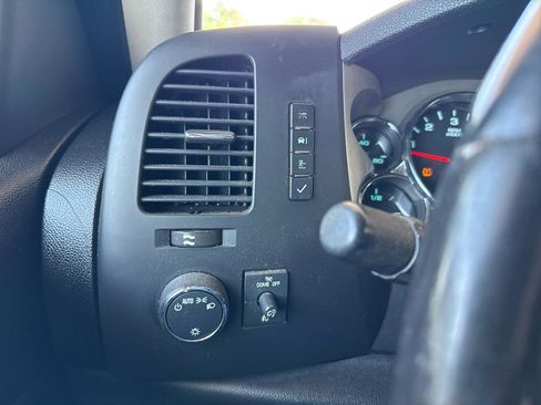 Used 2013 Chevrolet Silverado 1500 LT RWD image 7