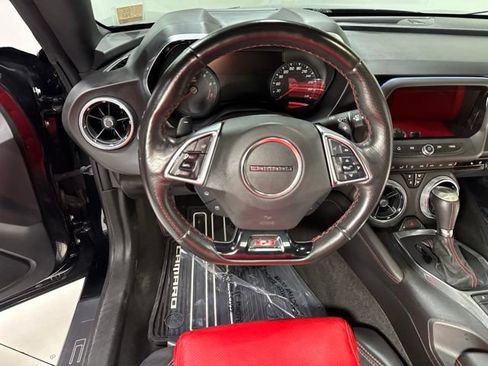 Used 2018 Chevrolet Camaro SS RWD image 15