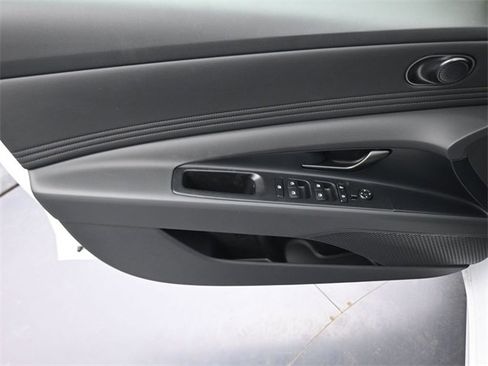 New 2026 Hyundai Elantra SEL Sport image 10