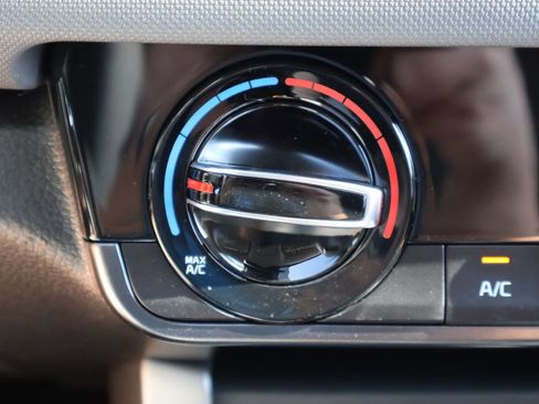 New 2026 Kia Seltos LX image 27