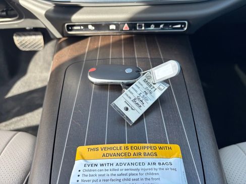 New 2026 Mercedes-Benz E 350 4MATIC Sedan image 27