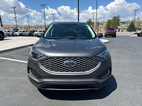 Certified 2024 Ford Edge SEL AWD/4WD image 3