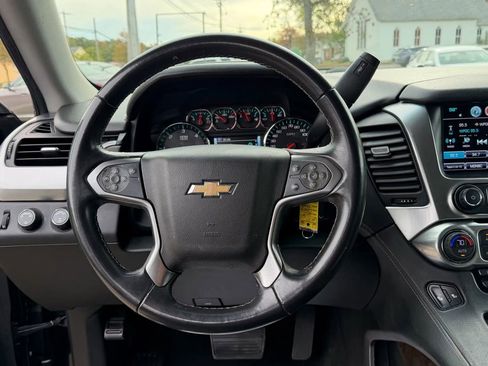 Used 2017 Chevrolet Tahoe LT image 25