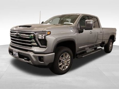 New 2026 Chevrolet Silverado 3500 High Country w/ Technology Package image 4