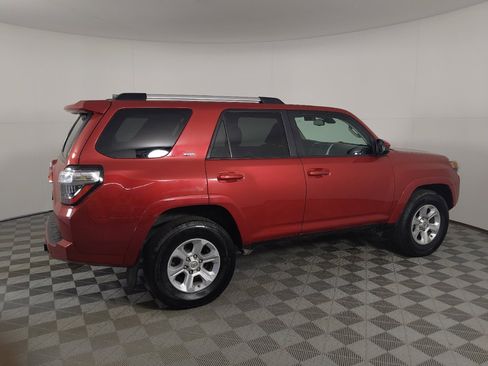 Used 2021 Toyota 4Runner SR5 RWD image 10