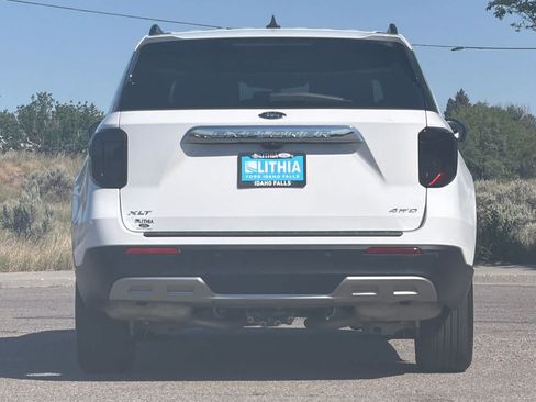 Certified 2023 Ford Explorer XLT w/ Equipment Group 202A AWD/4WD image 7