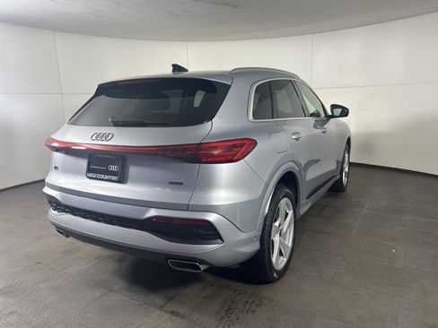 Used 2025 Audi Q5 Premium Plus w/ Premium Plus image 7