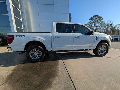 New 2025 Ford F150 Lariat w/ Equipment Group 501A Mid image 3