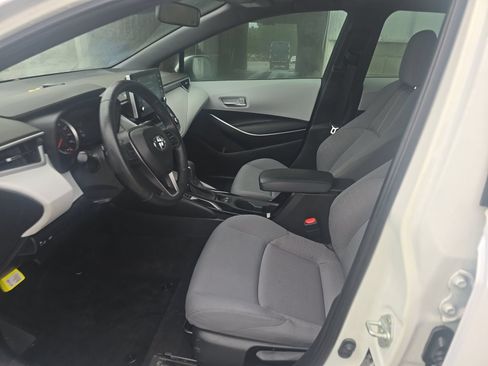 Used 2020 Toyota Corolla SE w/ SE Premium Package FWD image 10