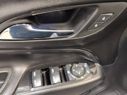 Certified 2022 Chevrolet Equinox Premier image 14