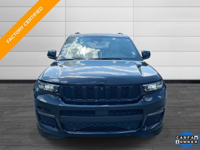 Certified 2025 Jeep Grand Cherokee L Limited w/ Luxury Tech Group II AWD/4WD image 9
