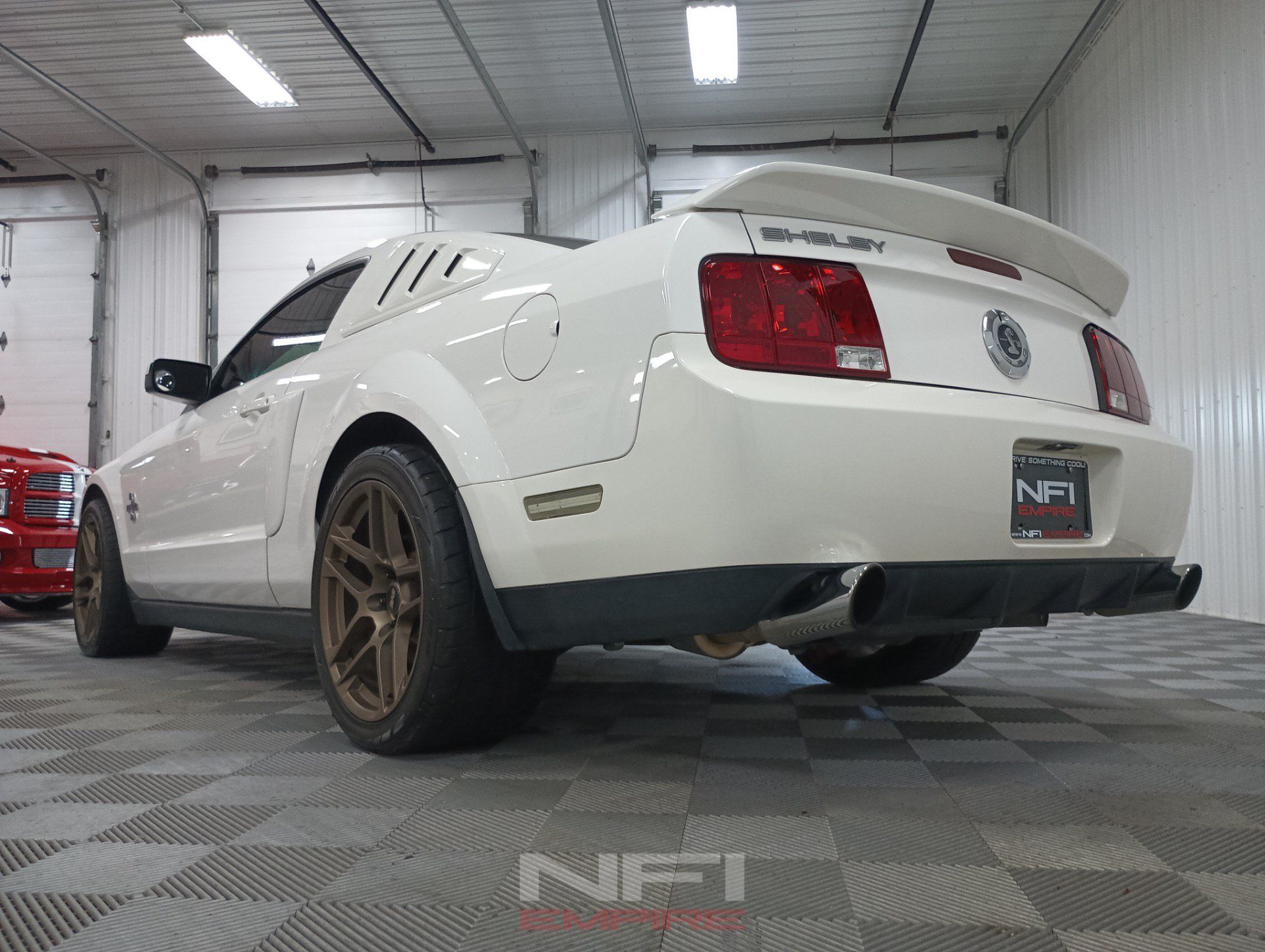 Used 2007 Ford Mustang Shelby GT500 RWD image 27