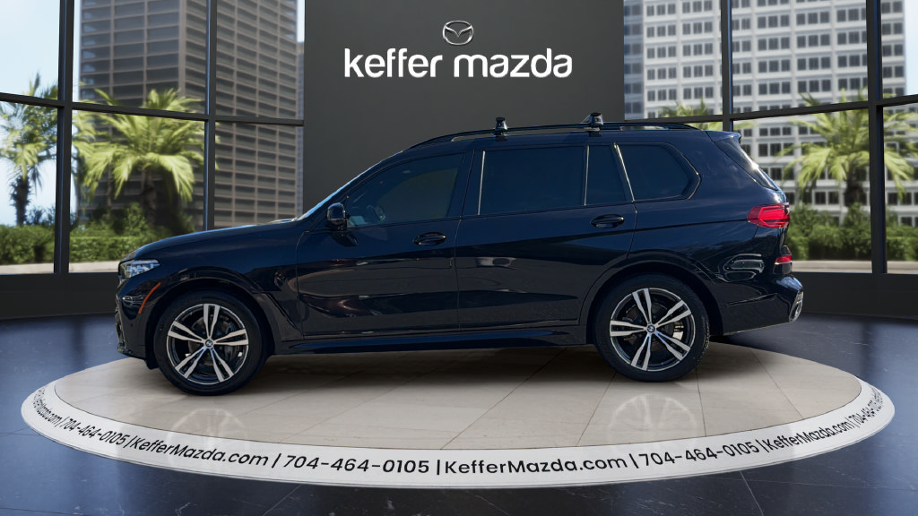 Used 2020 BMW X7 xDrive40i w/ M Sport Package AWD/4WD image 4
