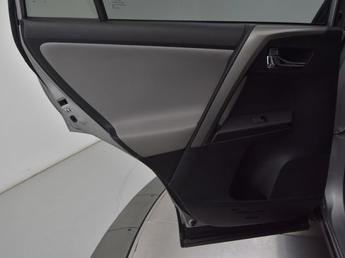 Used 2017 Toyota RAV4 XLE w/ Plus Extra Value Package FWD image 33