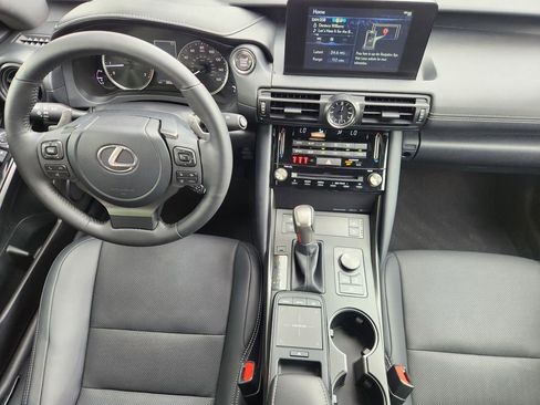 Used 2023 Lexus IS 300 w/ Comfort Package RWD image 27
