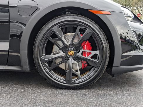 New 2024 Porsche Taycan 4S image 28