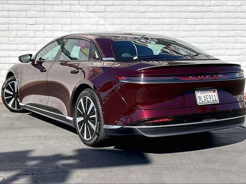 Used 2024 Lucid Air Touring image 10