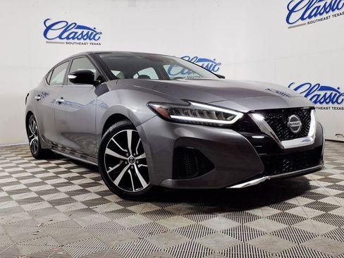 Used 2022 Nissan Maxima SV w/ Floor Mat Group FWD image 1