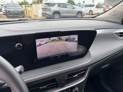 Used 2025 Buick Encore GX Preferred FWD image 22