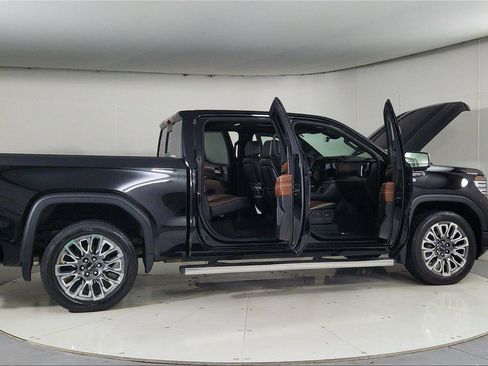 Used 2023 GMC Sierra 1500 Denali Ultimate AWD/4WD image 12
