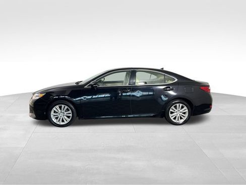 Used 2014 Lexus ES 350 w/ Premium Package FWD image 3
