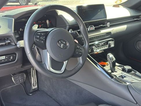 Used 2026 Toyota Supra Premium w/ Driver Assist Package image 12