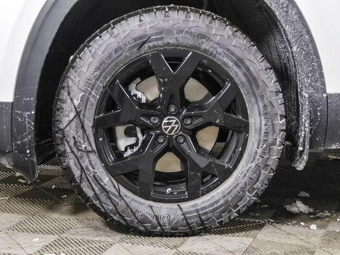 Used 2026 Volkswagen Atlas Peak Edition AWD/4WD image 18