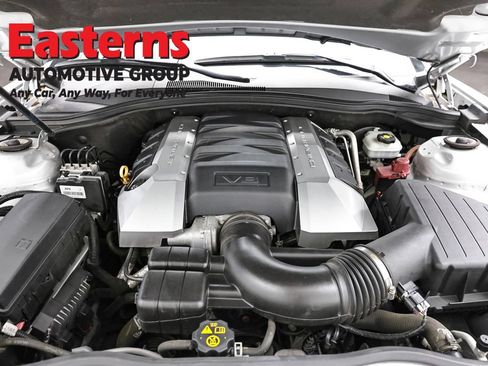 Used 2015 Chevrolet Camaro SS RWD image 7