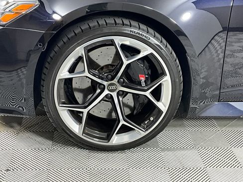 Used 2025 Audi RS 6 performance image 30