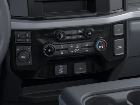 New 2026 Ford F350 XL w/ XL Chrome Package image 29