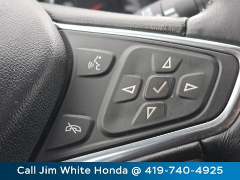 Used 2016 Chevrolet Malibu LT image 30