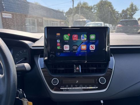 Used 2023 Toyota Corolla LE image 44