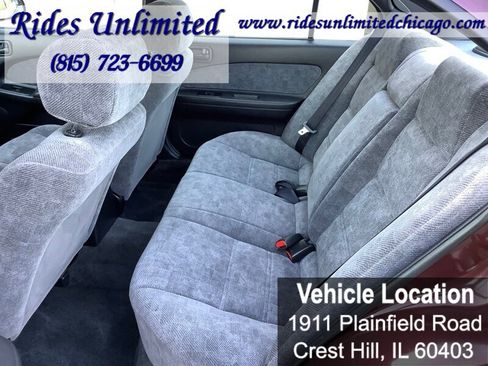 Used 1997 Nissan Maxima GXE image 23