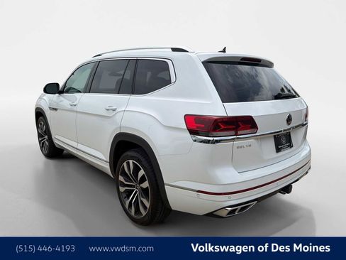 Used 2023 Volkswagen Atlas SEL Premium AWD/4WD image 4