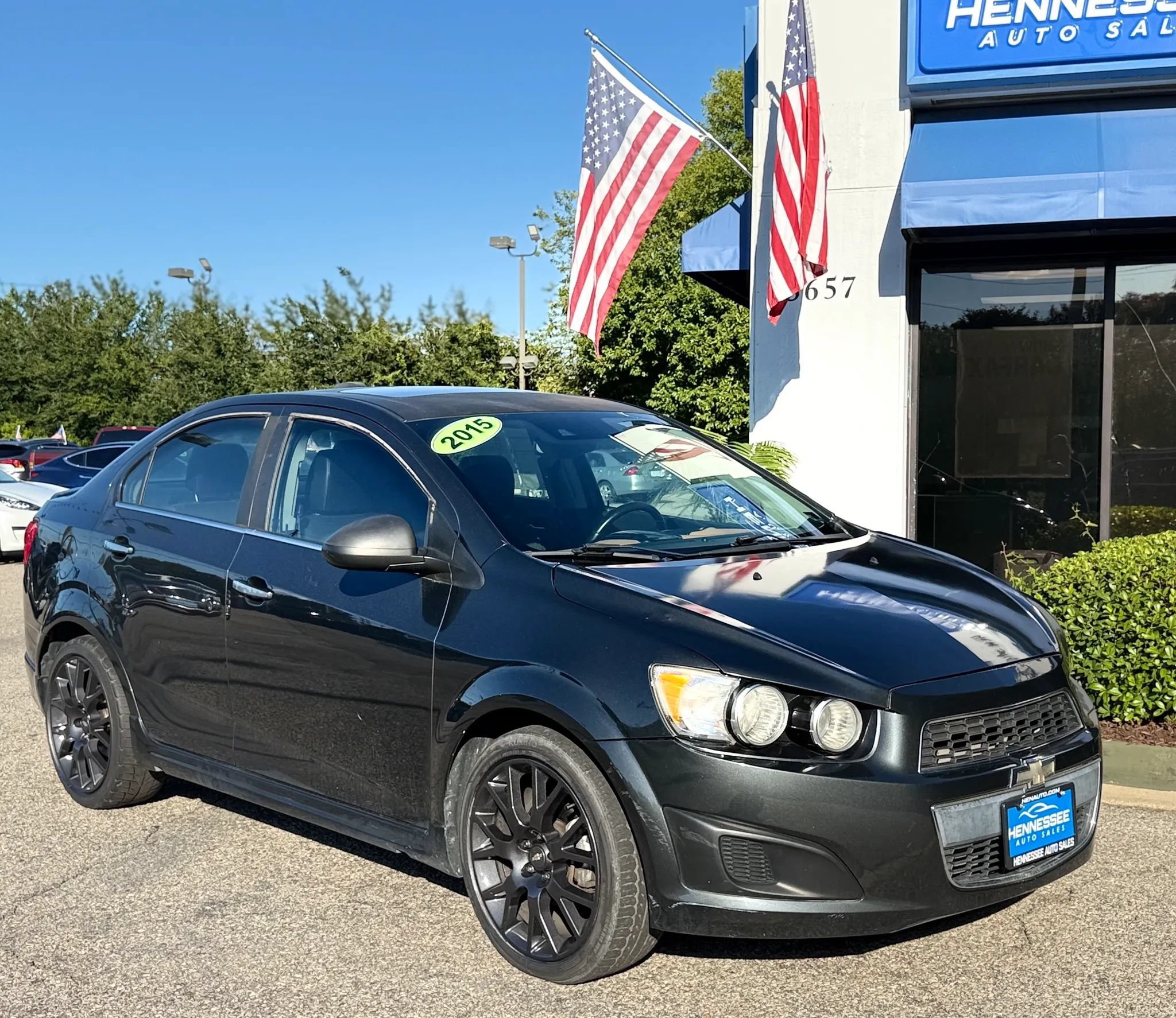 Used 2015 Chevrolet Sonic LTZ w/ Dusk Package FWD image 14