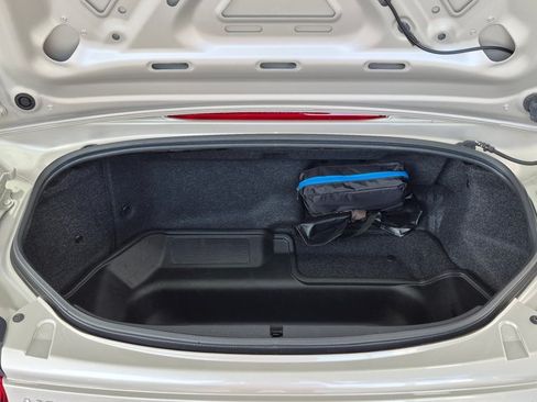 Used 2023 MAZDA MX-5 Miata Grand Touring RWD image 6